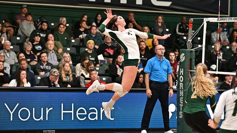 VOLLEYBALL FALLS IN FIVE SETS IN TOURNAMENT FINAL AT PEPPERDINE