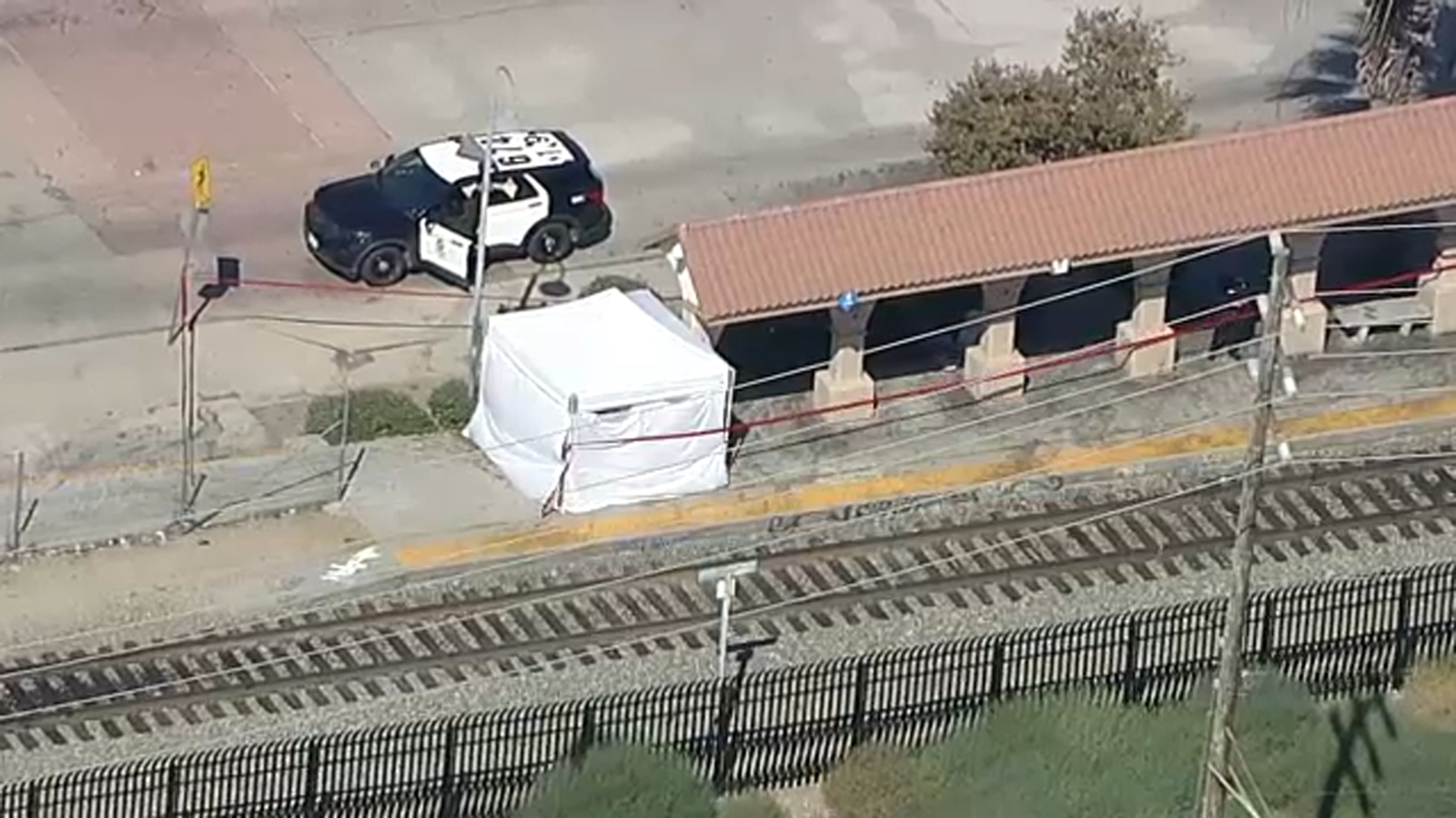 Deadly stabbing at Metrolink station in San Fernando Valley; suspect search underway