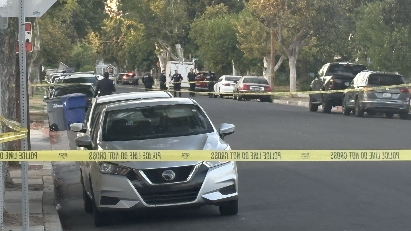 1 person hospitalized following shooting in Fresno's Tower District, police say