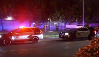 2 men stabbed during family gathering in southeast Fresno, police say