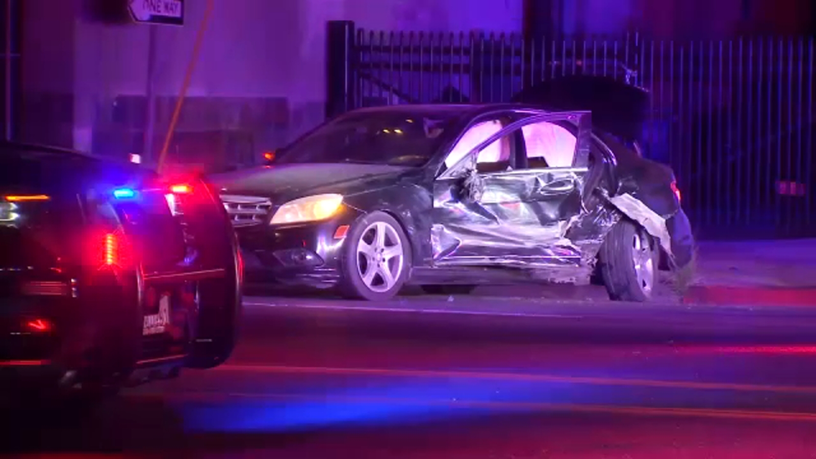 Kerman Police chase of kidnapping suspect ends in downtown Fresno ejection crash