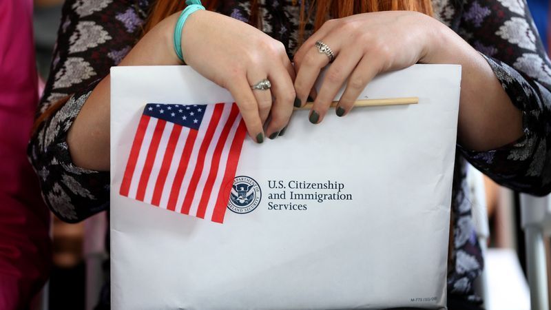 Bakersfield residents weigh in at City Council meeting on possible sanctuary city status (Photo by Joe Raedle/Getty Images)