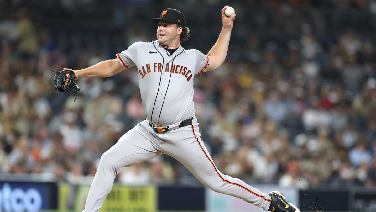 Red Sox trade Marcelo Mayer, get back reliever Erik Miller