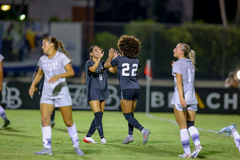 PREVIEW: Long Beach State Women’s Soccer Showcases Strength Ahead of 2026 Season – The562.org