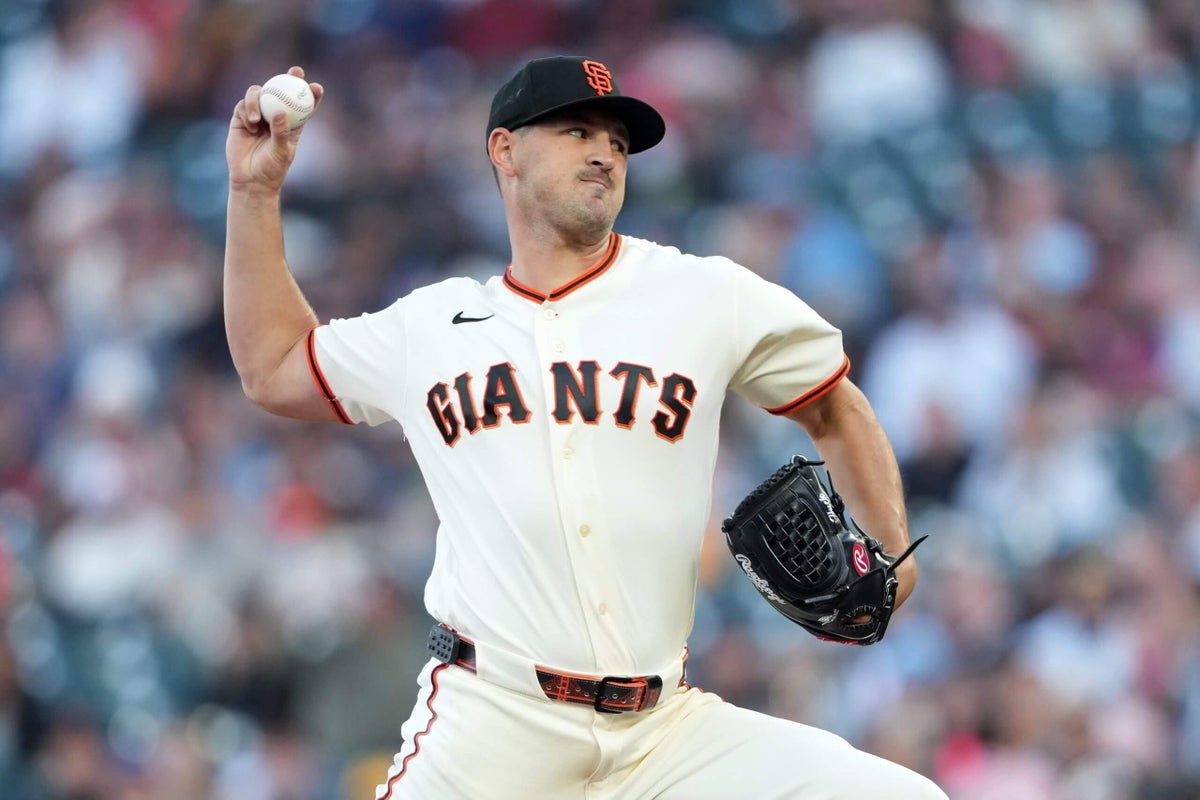 Giants agree to trade Tyler Mahle to Braves for RHP Anthony Molina