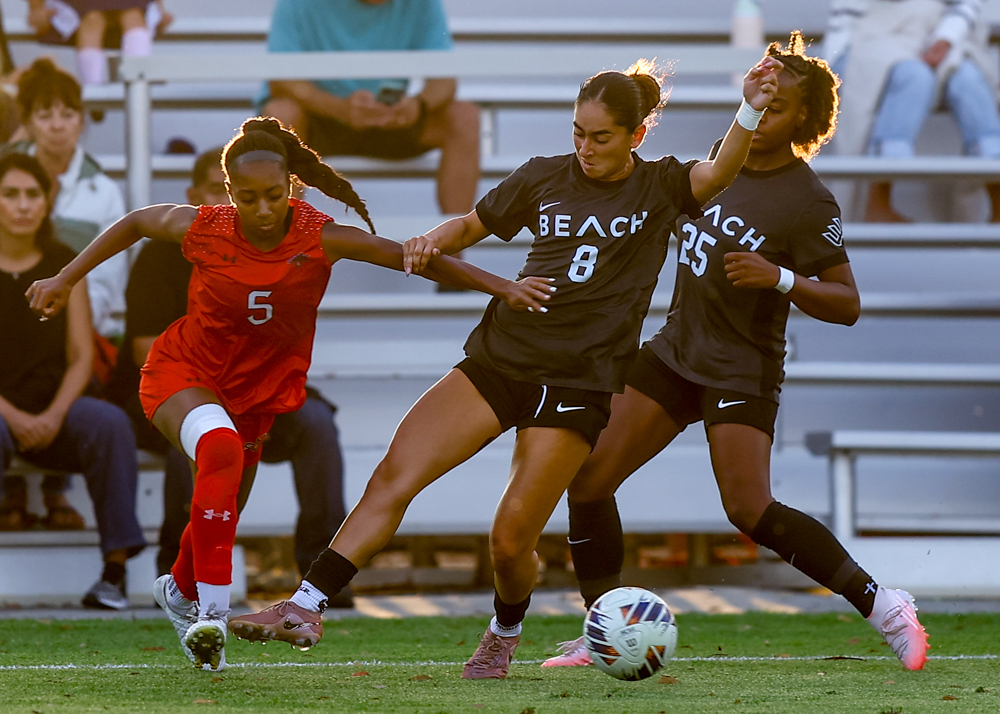 Women’s Soccer: Long Beach State Settles For Scoreless Draw Against St. Mary’s In Season Opener – The562.org