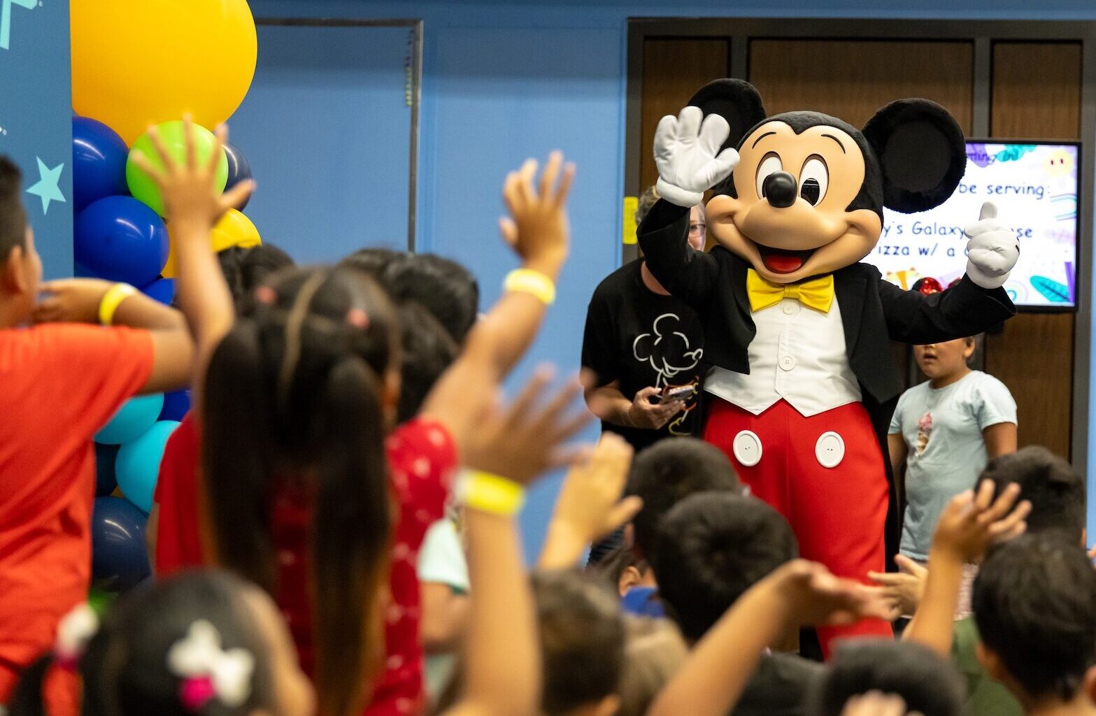 Disneyland Hosts Free ‘Main Street on Your Street’ Celebration for Anaheim Residents