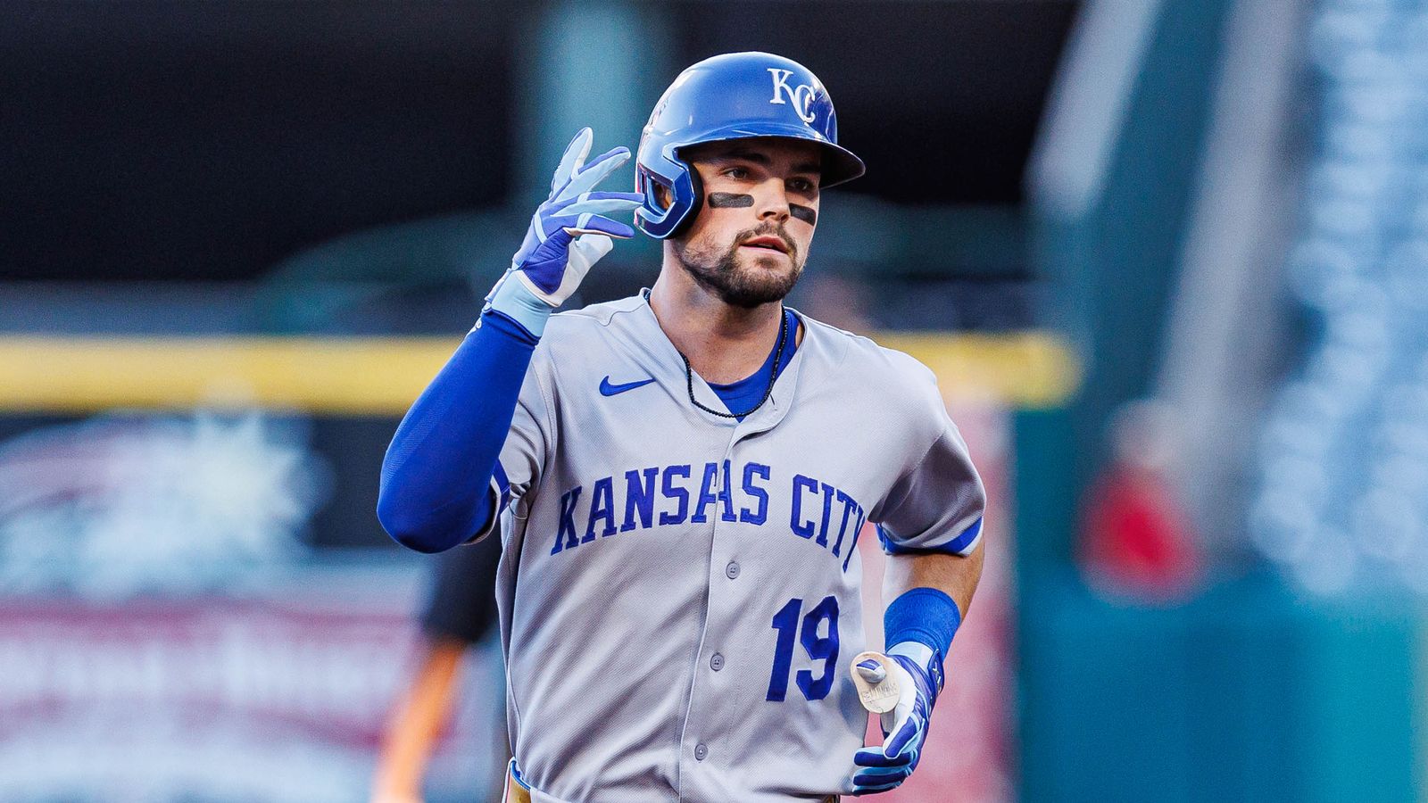 TST Images: Royals defeat Angels, 7-6, in Anaheim
