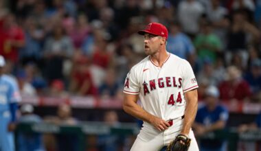 TST Images: Angels defeat Royals, 1-0, at Angel Stadium