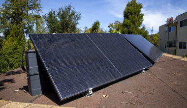 California Lawmakers Greenlight Solar Panels You Can Plug Into the Wall