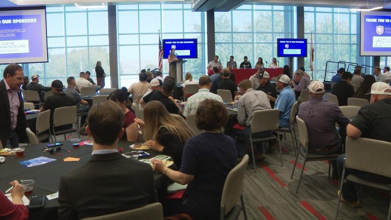 Kern County groups host forum on growing threat of invasive golden mussels (KBAK/KBFX)