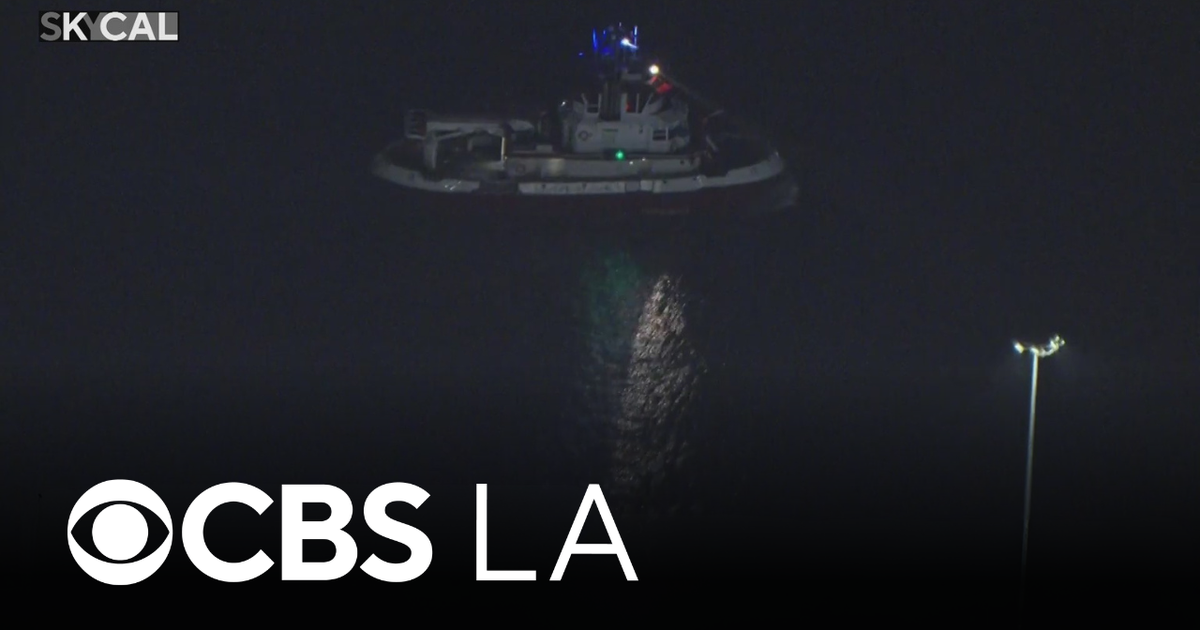 Search underway for jet skiers who went missing off Long Beach coast