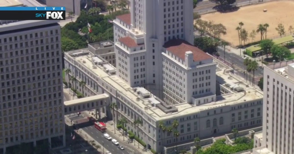 LA City Hall closed amid hazardous materials investigation
