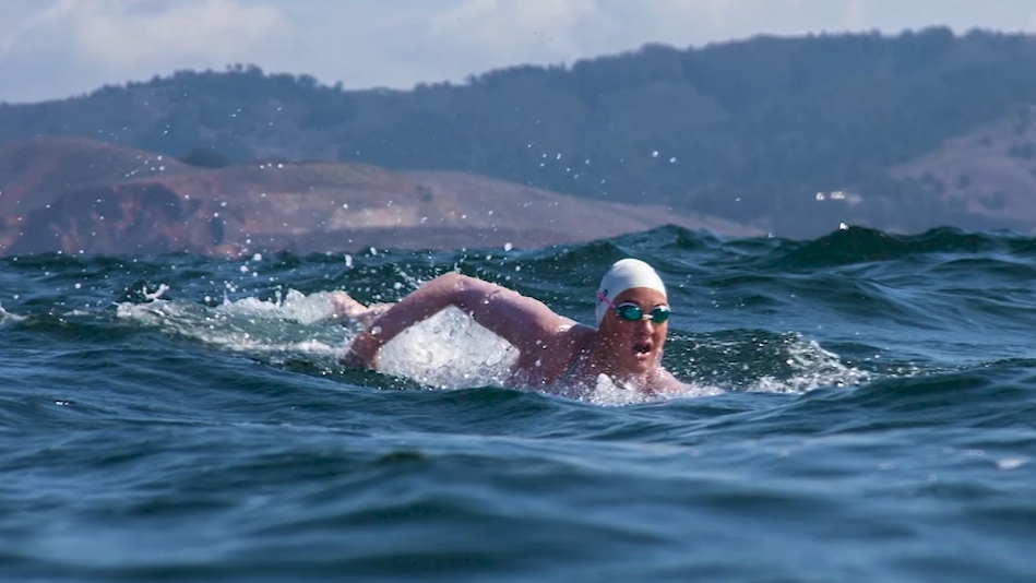 Catherine Breed reaches Monterey Bay halfway through 900-mile swim down California coast