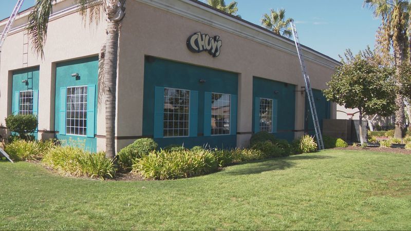 {p}A kitchen hood fire at Chuy’s on Rosedale Highway prompted a multi-agency response Tuesday morning, with the blaze quickly contained. PHOTO: KBAK/KBFX{/p}