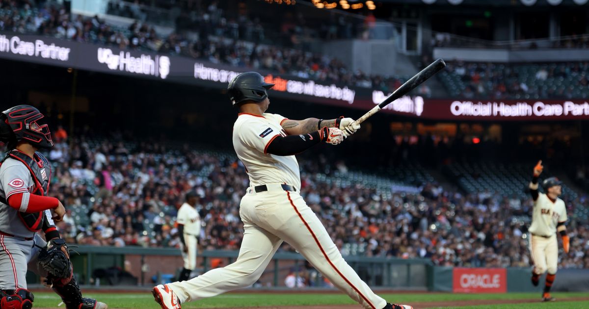 Rafael Devers hits three-run homer to highlight Giants' 5-0 win over Reds, San Francisco ends skid :: WRAL.com