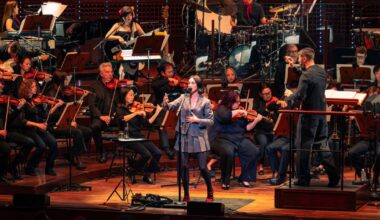 St. Vincent brings inventive melody to SF Symphony scene | Concerts