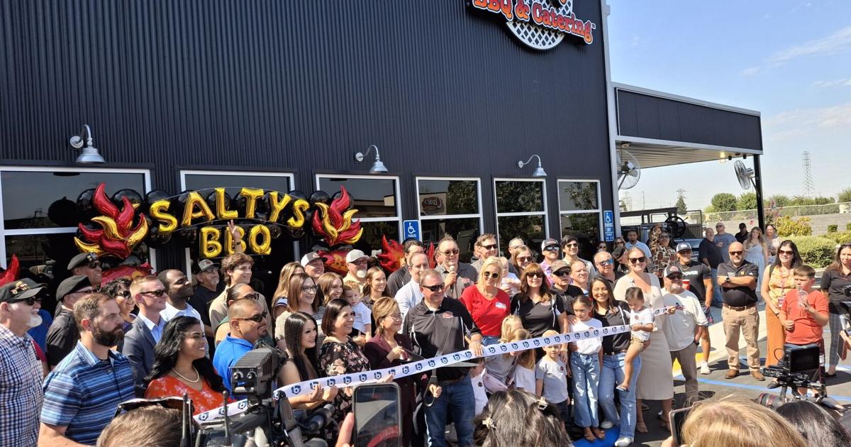Salty's opens location in NW Bakersfield — with air conditioning | News