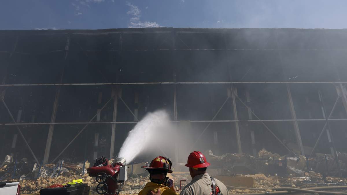 Boyle Heights Warehouse Cleaning Progresses