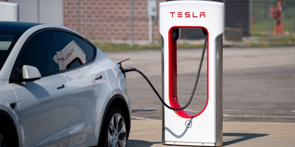 Tesla Plans a Massive 124-Stall Charging Hub in the Middle of SF