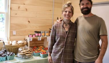 Delicious Dirt Farm opens farm store in Bakersfield | Business