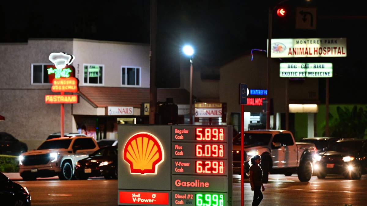 Average LA, Orange County Gas Prices Rise For Ninth Consecutive Day