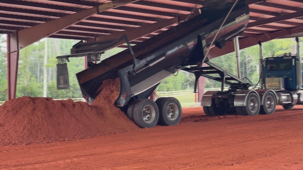 Seals Trucking & Dirt Works