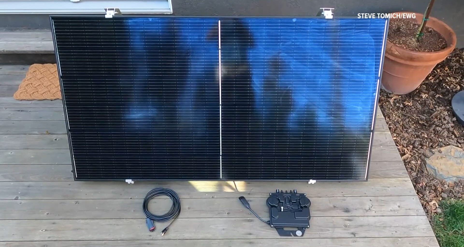 Plug-in solar bill awaits governor's signature in California