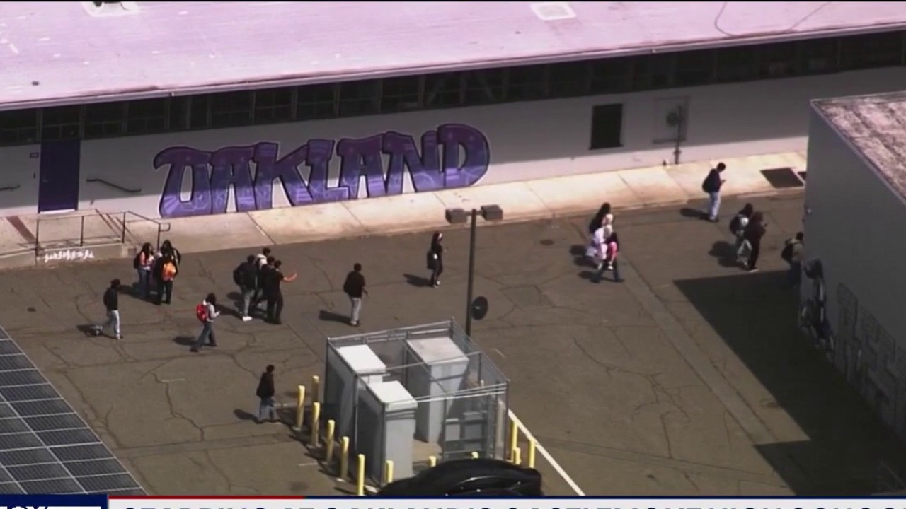 Castlemont stabbing raises questions on OUSD cell phone policy 