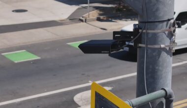 Sacramento County says Flock cameras help investigations; critics raise privacy issues