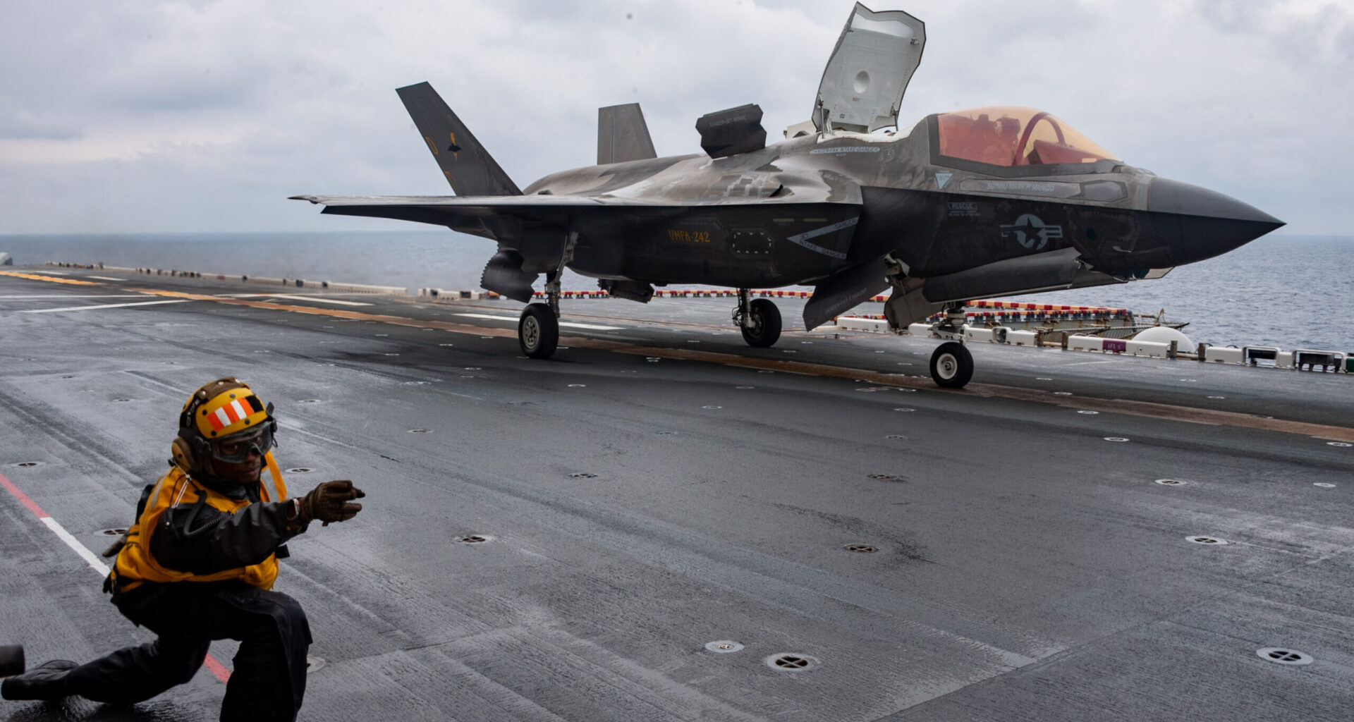 Marine Corps F-35 suffers crash in California