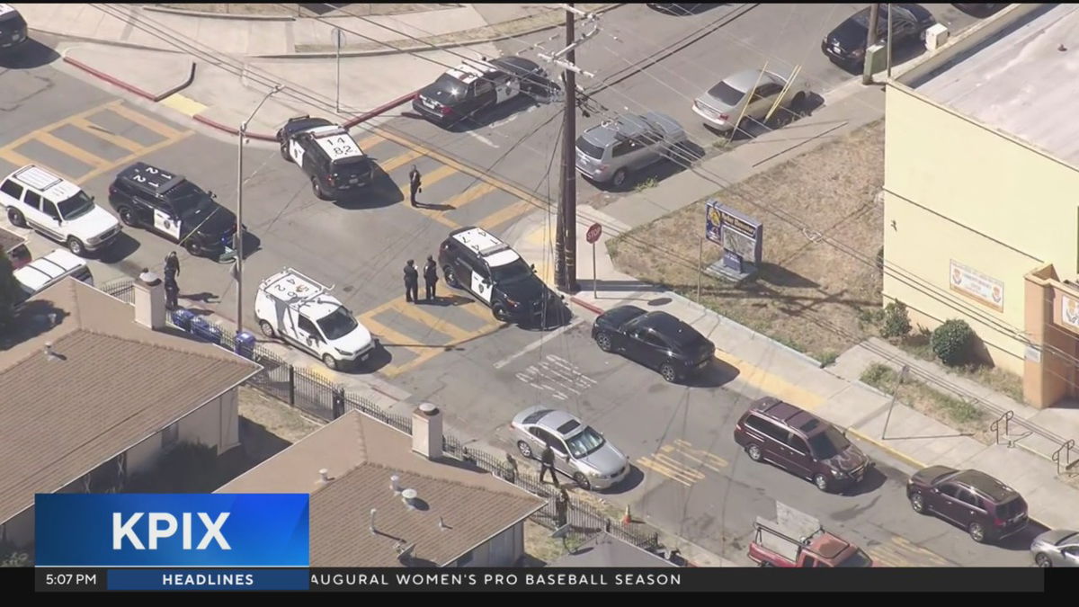 1 killed in shooting near Oakland Adult & Career Education Center – KION Central Coast