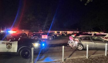 Woman crashes alleged stolen SacRT vehicle in Sacramento