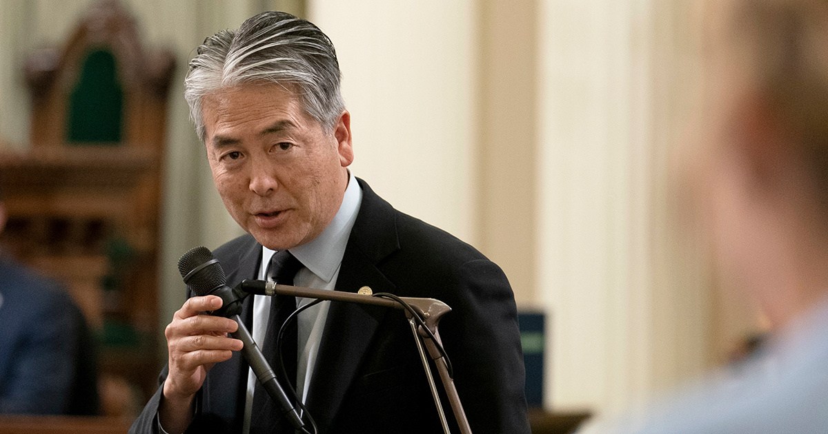 California Bill Disciplines Administrators Who Fail to Vet Teachers for Misconduct — ProPublica