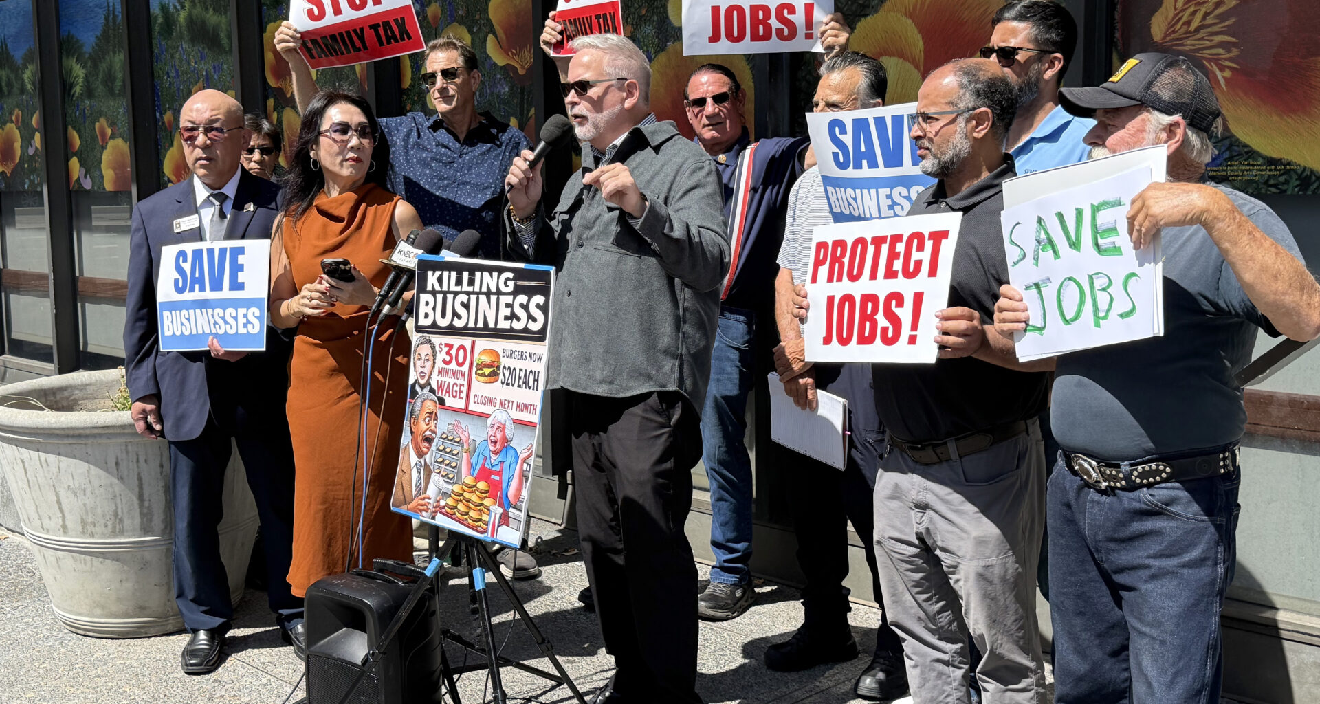 Alameda County supervisors postpone $30 minimum wage measure until at least 2028