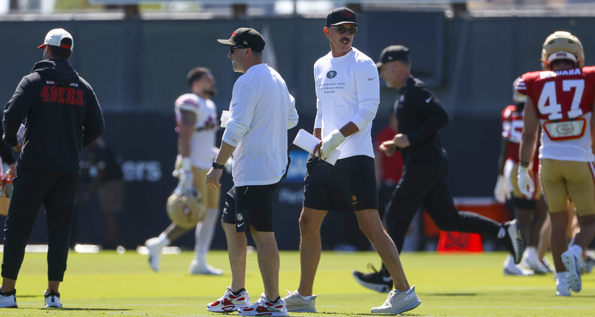 Kyle Shanahan was forced to cut the fluff. Why bring it back?