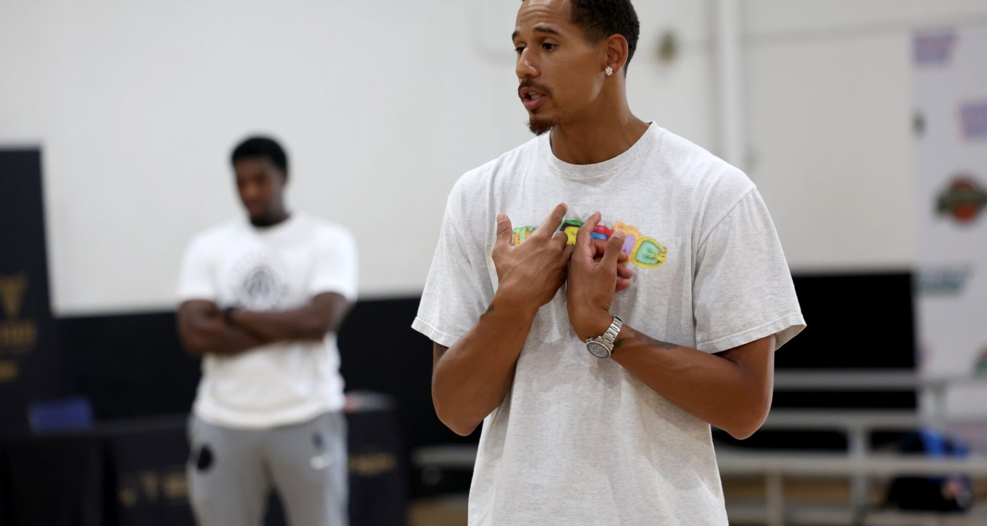 Ex-Warriors F Juan Toscano-Anderson molding Oakland's young hoopers