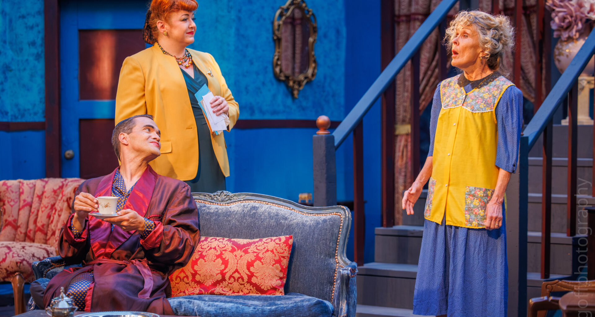 Cast of comedy 'Present Laughter' shines in Orinda Village Players' production