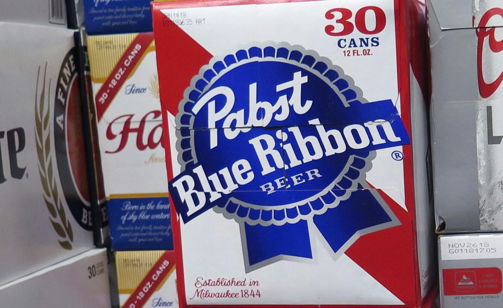 No pint-sized matter: Thieves steal $70,000 in Pabst beer from California warehouse