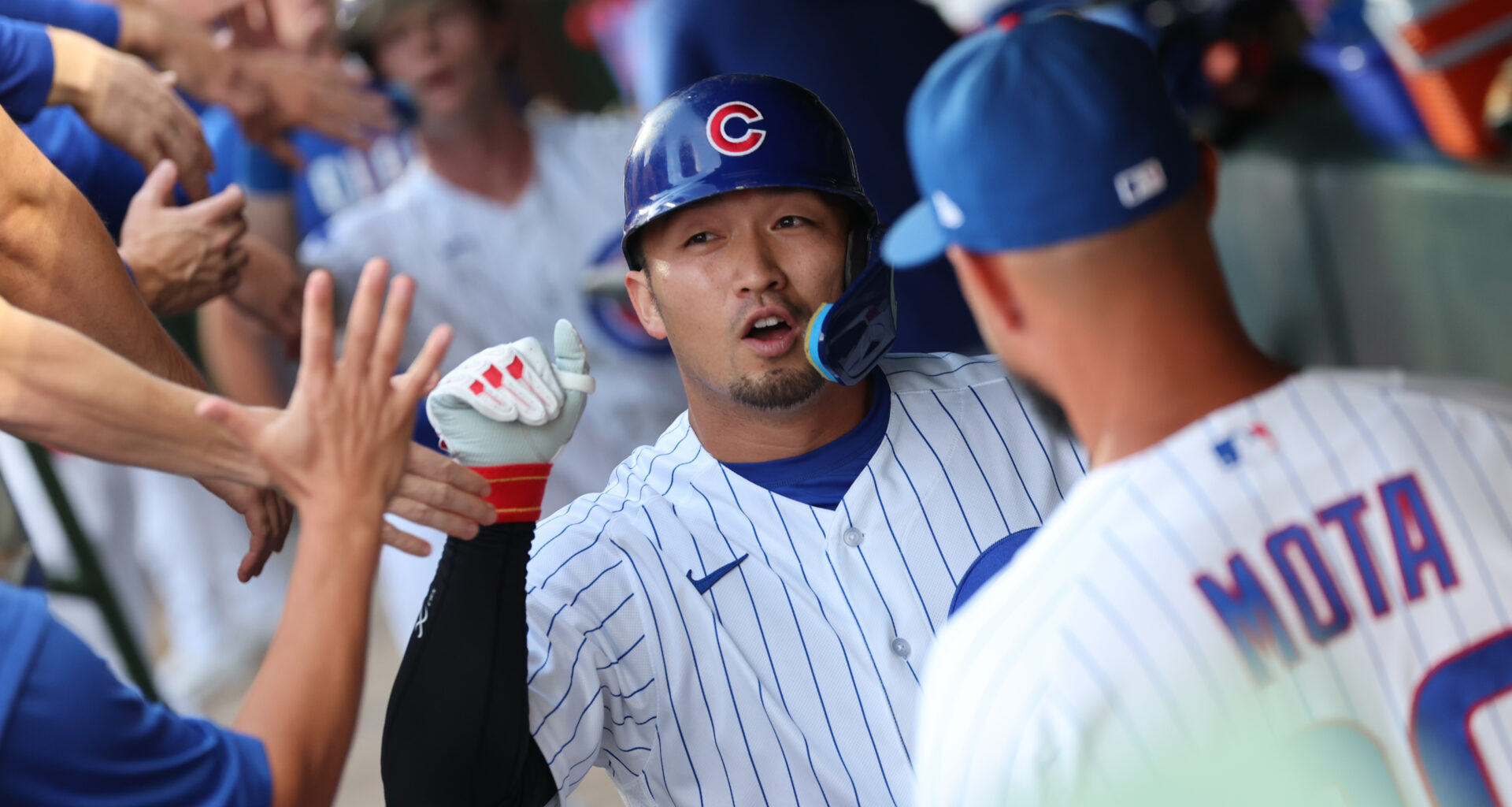 Chicago Cubs beat the slumping Los Angeles Dodgers 10-5