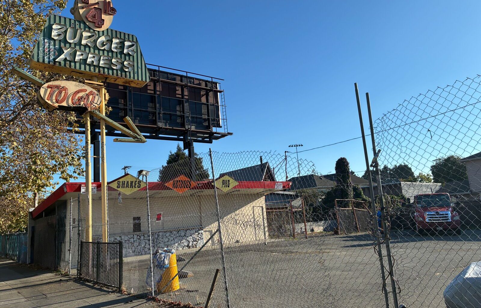 40 randomly selected Oakland residents will try to solve commercial vacancies