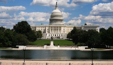 Police arrest a California man after finding a guillotine near the US Capitol