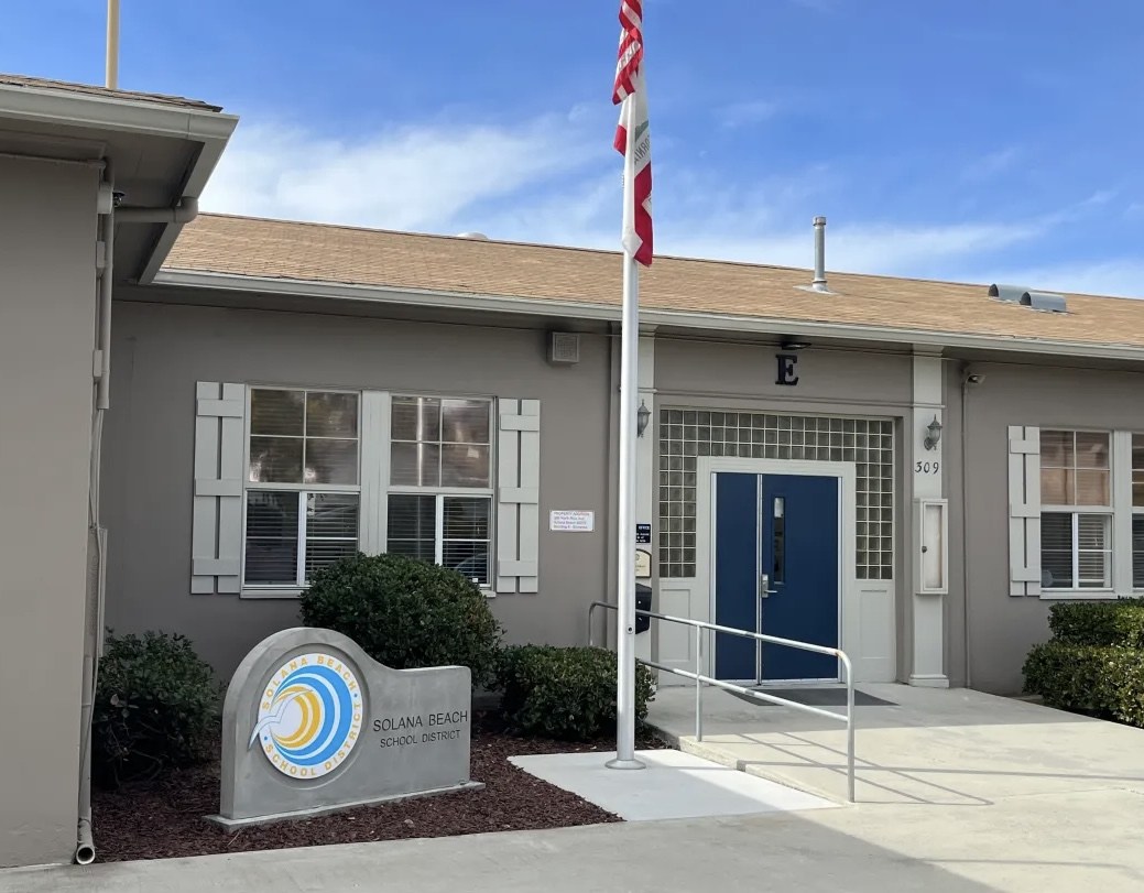 Solana Beach School District parents petition to restrict student screen time – San Diego Union-Tribune