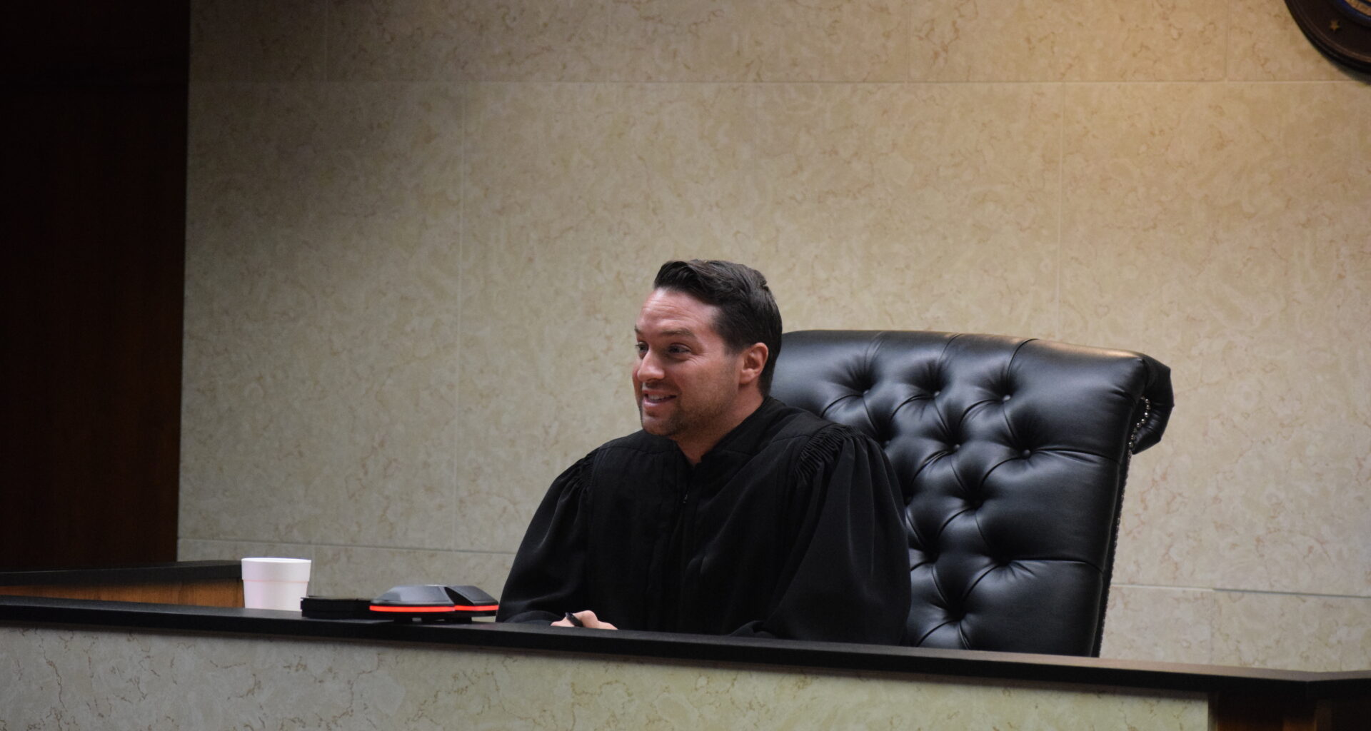 Judge denies recusal motion in Holly Hotel lawsuit – The Oakland Press