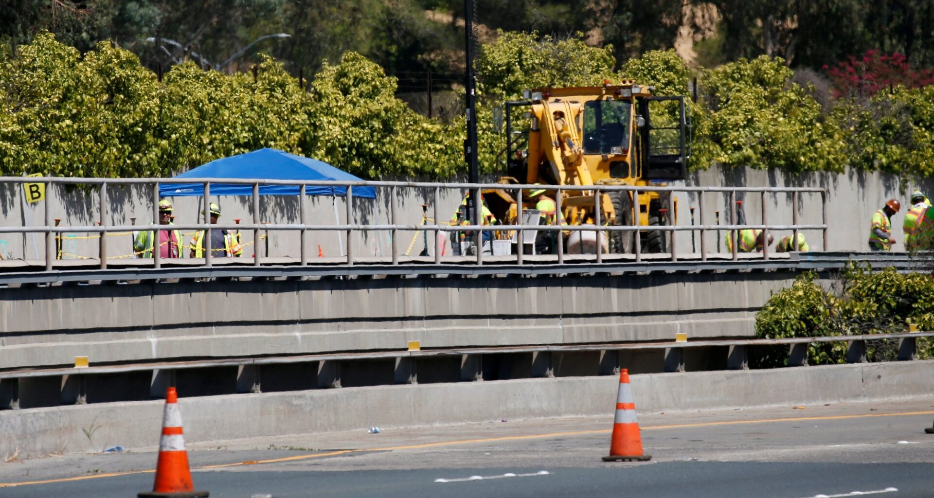 BART warns of weekend service changes, cancelled late-night trains