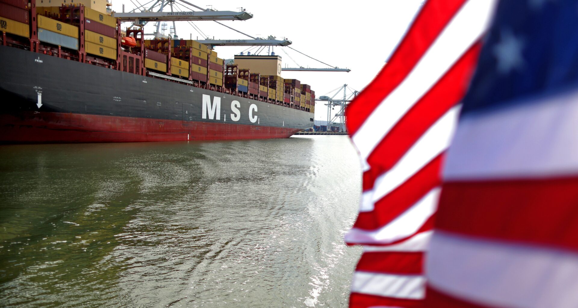 Port of Oakland advances $640 million plan to widen estuary for larger cargo ships