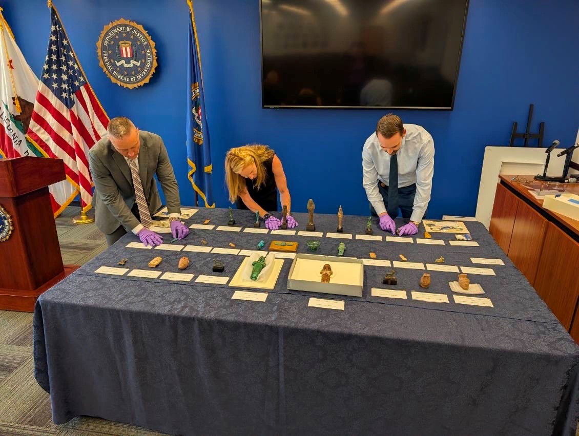 FBI Returns 48 Stolen Egyptian Artifacts Found in L.A.