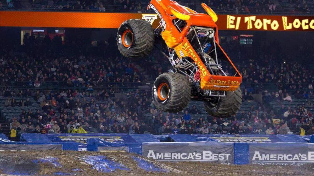 Monster Jam trucks in Sacramento: tickets and what to expect