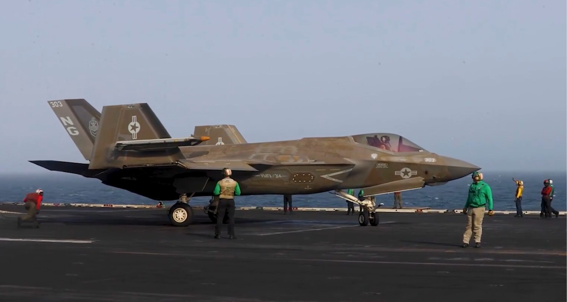 New video: USS Abraham Lincoln, USS Comstock enforce Iran blockade