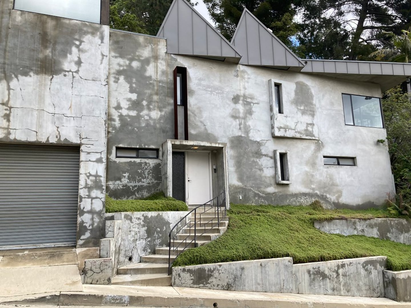 David Lynch’s house – 7035 Senalda Road